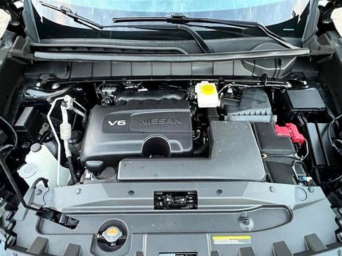 Used 2023 Nissan Pathfinder SL w/ Lighting Package (N92) image 55