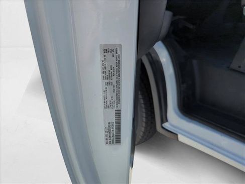 New 2025 RAM ProMaster 3500 FWD image 19