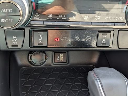 Used 2024 Toyota RAV4 XLE Premium w/ Weather Package AWD/4WD image 21