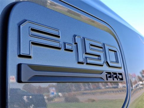 Used 2023 Ford F150 Lightning Pro image 29