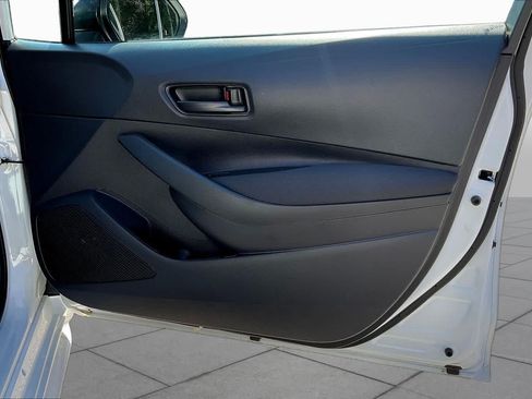 Used 2026 Toyota Corolla LE FWD image 22