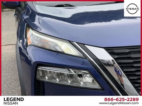 Certified 2023 Nissan Rogue SV w/ SV Premium B Package AWD/4WD image 10