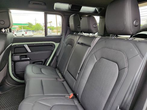 Used 2023 Land Rover Defender 110 75th Limited Edition image 5