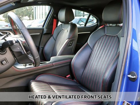 Used 2023 Genesis G70 2.0T w/ Sport Prestige Package image 9