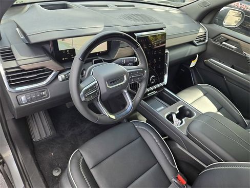 New 2026 GMC Acadia Denali w/ Super Cruise Package image 11