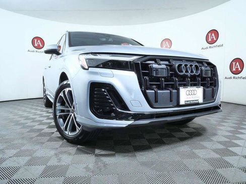 Used 2025 Audi Q7 2.0T Premium Plus AWD/4WD image 2