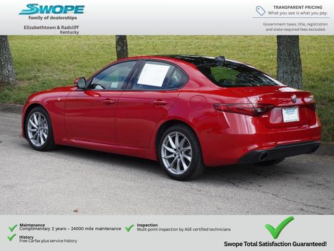 Used 2022 Alfa Romeo Giulia Ti AWD/4WD image 5