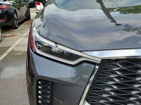 Used 2025 INFINITI QX60 Luxe w/ Cargo Package FWD image 7