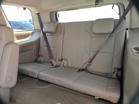 Used 2017 Chevrolet Tahoe Premier RWD image 15