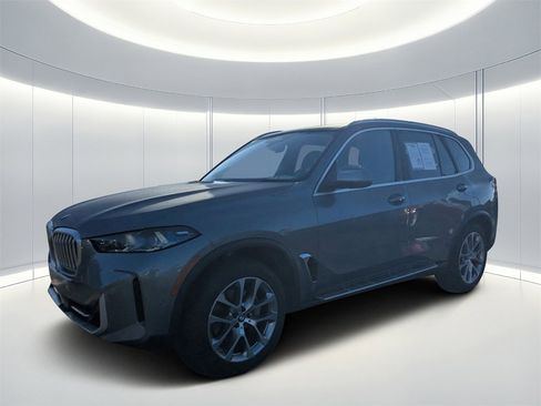 Used 2024 BMW X5 sDrive40i image 8