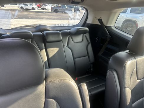 Used 2020 Kia Telluride SX w/ Towing Package FWD image 57