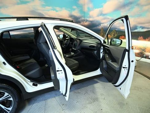 Used 2025 Subaru Crosstrek 2.5i Premium w/ Crosstrek Mirror Package image 45