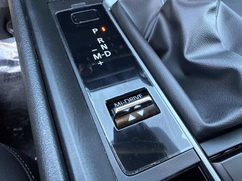 Certified 2025 MAZDA CX-50 AWD 2.5 S w/ Select Package image 36