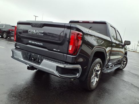 Used 2022 GMC Sierra 1500 SLT w/ SLT Premium Package image 37