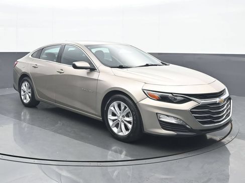 Used 2022 Chevrolet Malibu LT FWD image 9