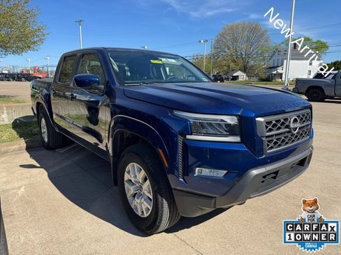 Used 2023 Nissan Frontier SV w/ SV Premium Package AWD/4WD image 1
