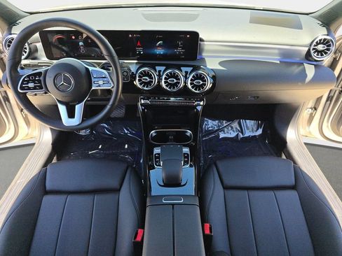 Used 2019 Mercedes-Benz A 220 image 10