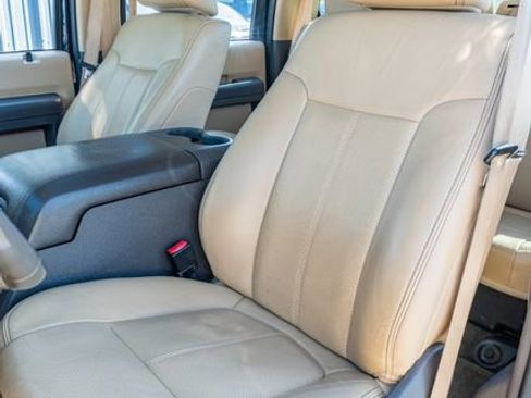 Used 2011 Ford F350 Lariat w/ Lariat Ultimate Pkg image 19