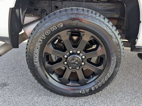 Used 2025 RAM 2500 Big Horn AWD/4WD image 18