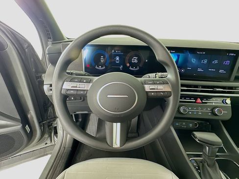 New 2026 Hyundai Santa Cruz SE FWD image 10