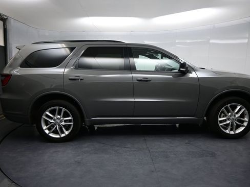 Used 2025 Dodge Durango GT AWD/4WD image 4