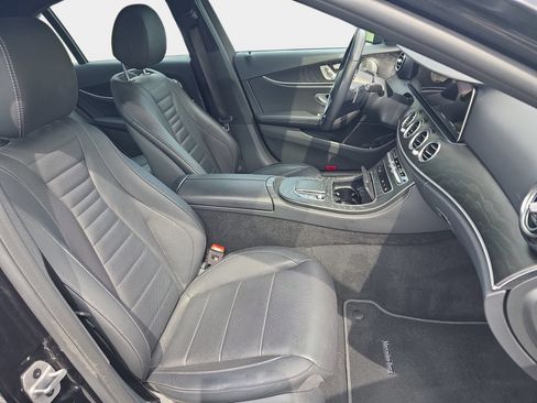 Used 2023 Mercedes-Benz E 450 4MATIC Sedan image 10