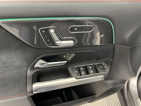 New 2026 Mercedes-Benz GLB 35 AMG 4MATIC image 19