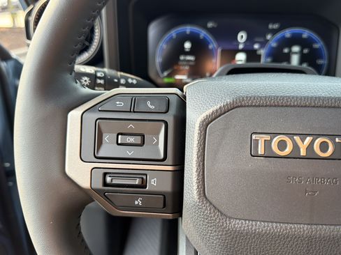 Used 2025 Toyota Land Cruiser w/ Premium Package AWD/4WD image 79