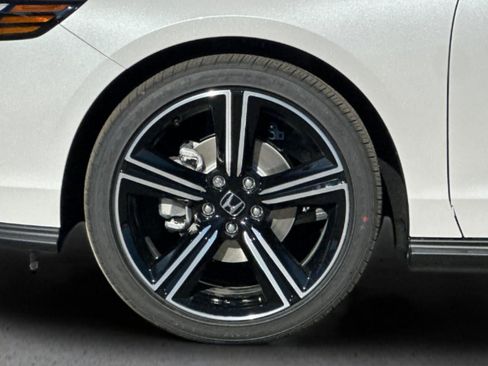 New 2026 Honda Accord SE image 33
