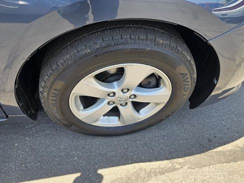 Used 2015 Toyota Sienna LE FWD image 14