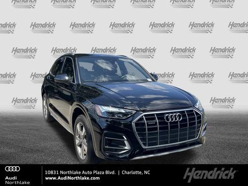 Used 2023 Audi Q5 2.0T Premium w/ Convenience Package AWD/4WD image 1