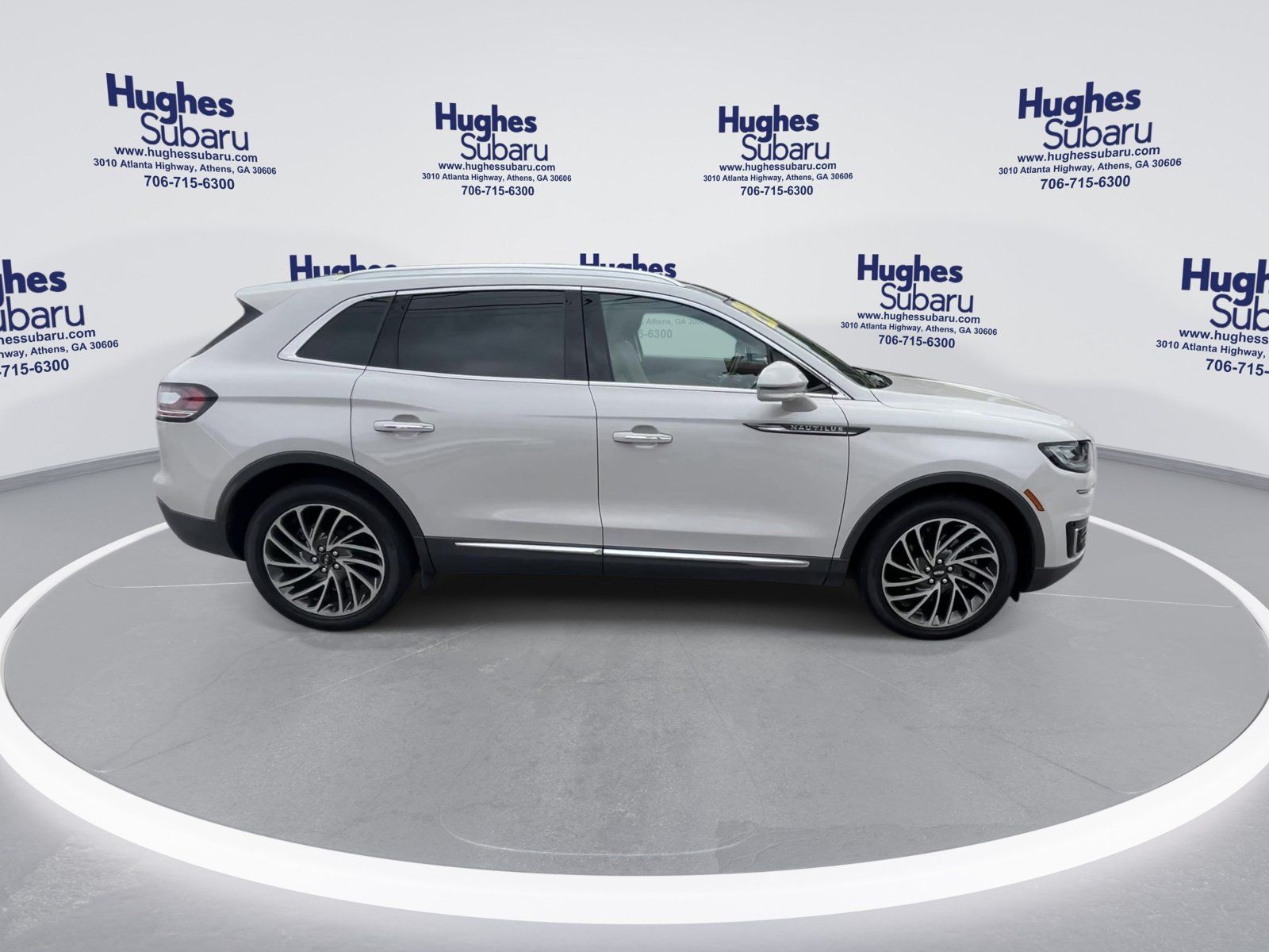 Used 2020 Lincoln Nautilus Reserve AWD/4WD image 12