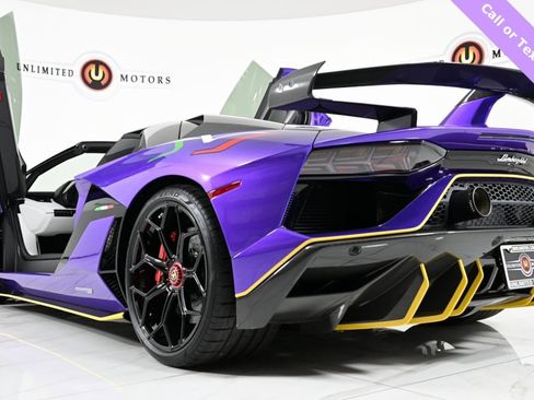 Used 2021 Lamborghini Aventador SVJ image 20