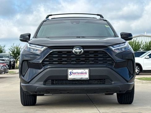 Used 2023 Toyota RAV4 XLE FWD image 2
