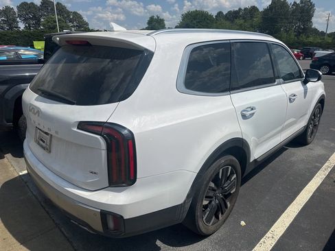 Used 2023 Kia Telluride SX AWD/4WD image 2