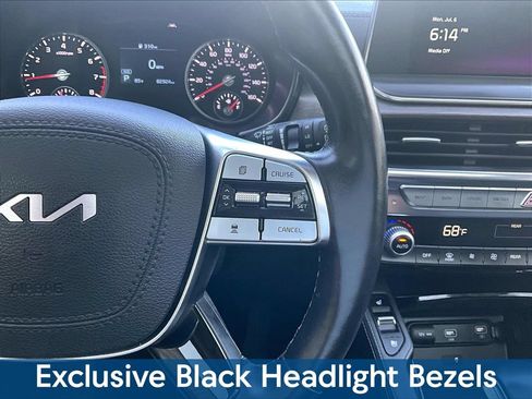 Used 2022 Kia Telluride EX w/ EX Premium Package AWD/4WD image 16
