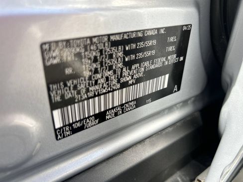 Used 2025 Toyota RAV4 XLE Premium AWD/4WD image 36
