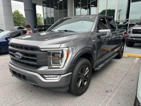 Used 2021 Ford F150 Lariat w/ Equipment Group 502A High AWD/4WD image 3