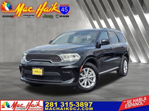 Used 2023 Dodge Durango SXT image 1