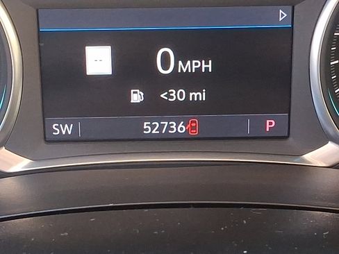 Used 2020 Chevrolet Traverse LT w/ LT Premium Package image 19