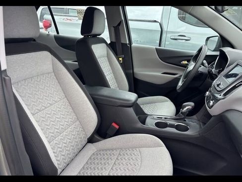Certified 2024 Chevrolet Equinox LS w/ Driver Confidence II Package FWD image 8