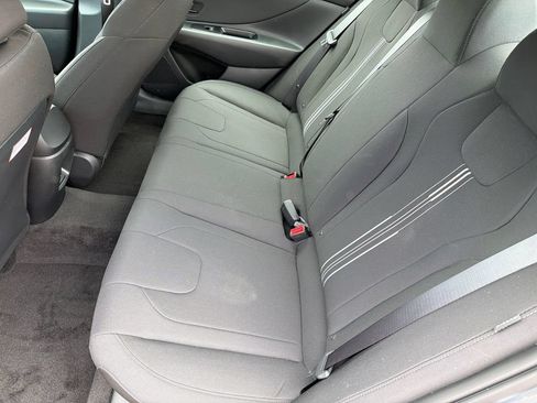 New 2026 Hyundai Elantra Sport FWD image 21