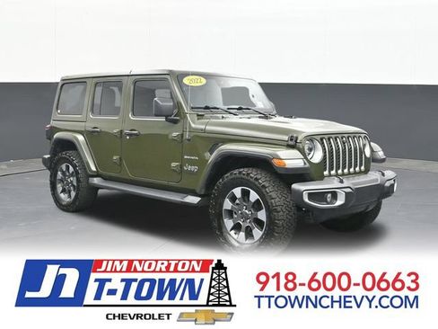 Used 2022 Jeep Wrangler Unlimited Sahara AWD/4WD image 1