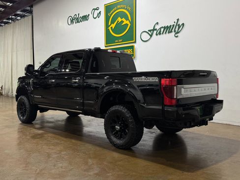 Used 2020 Ford F250 Platinum w/ Tremor Off-Road Package AWD/4WD image 5