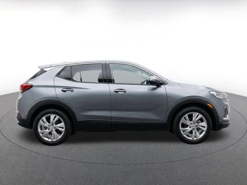 Used 2025 Buick Encore GX Preferred AWD/4WD image 9