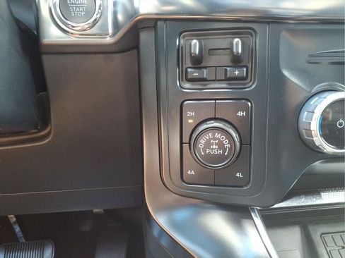 Used 2025 Ford F150 Raptor AWD/4WD image 25