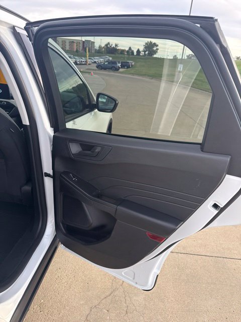 Used 2022 Ford Escape SE w/ Convenience Package AWD/4WD image 11