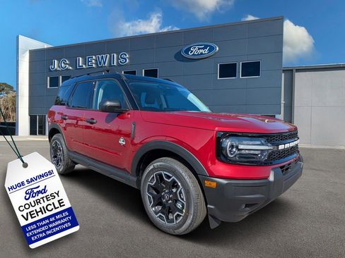 New 2026 Ford Bronco Sport Outer Banks AWD/4WD image 1