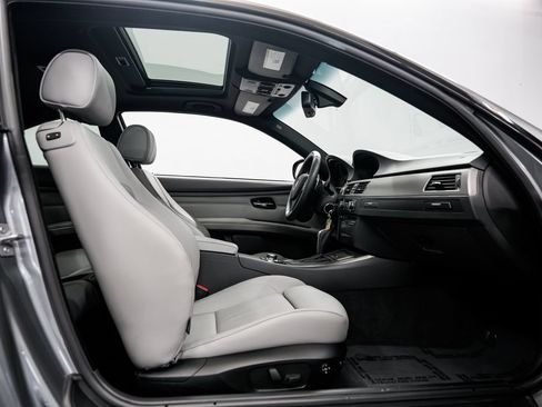 Used 2013 BMW 328i Coupe RWD image 25