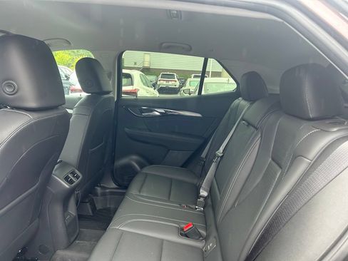 Used 2025 Buick Envision Preferred AWD/4WD image 16